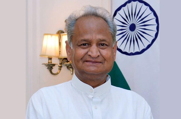 अशोक गहलोत का बड़ा बयान, बोले- 'अगर आज इंदिरा गांधी जिंदा होतीं तो...