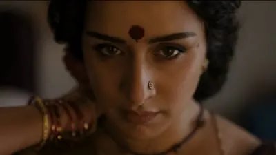 Shraddha Kapoor की Eetha पर विवाद, NCP और विठाबाई नारायणगांवकर के परिवार ने टाइटल बदलने की मांग की