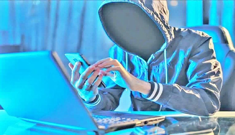 Cybercrime in Noida: शेयर बाजार में निवेश का झांसा देकर जाल में फंसाया, नोएडा में महिला से 62 लाख की ठगी