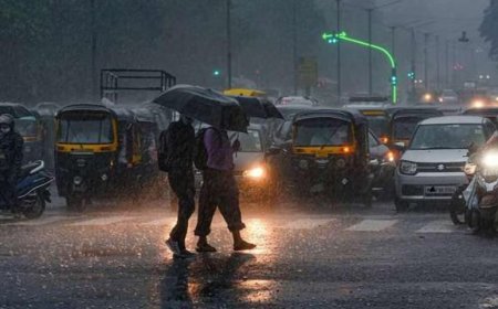 Weather Update News: उत्तर प्रदेश से लेकर महाराष्ट्र तक भारी बारिश की चेतावनी