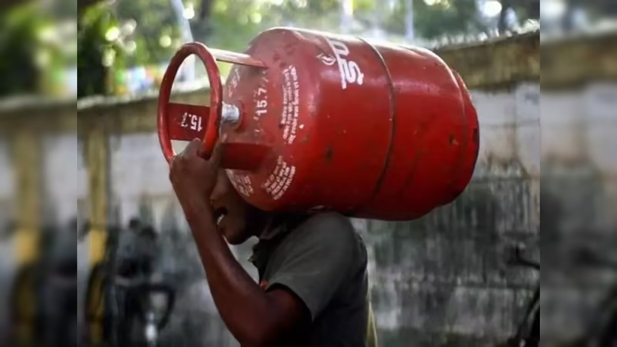 श्रमिकों के लिए रसोई गैस की समस्या बनी मुसीबत 