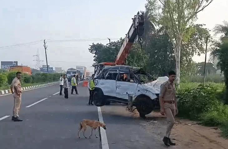 Meerut Accident News: मेरठ में फ्लाईओवर से 60 फीट नीचे गिरी कार, 3 की मौत, एक की हालत गंभीर