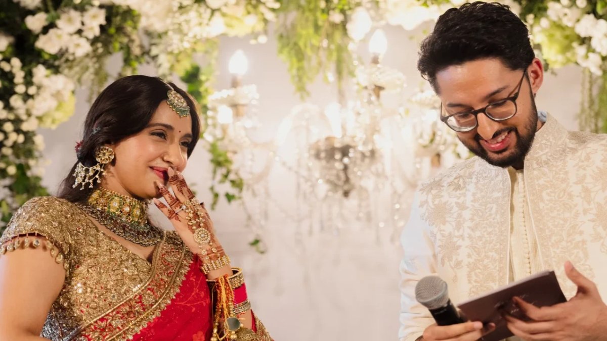 Akansha Ranjan Kapoor Wedding: आकांक्षा रंजन कपूर ने डायरेक्टर शरण शर्मा संग रचाई शादी, सामने आईं ड्रीम वेडिंग की बेहद खूबसूरत तस्वीरें