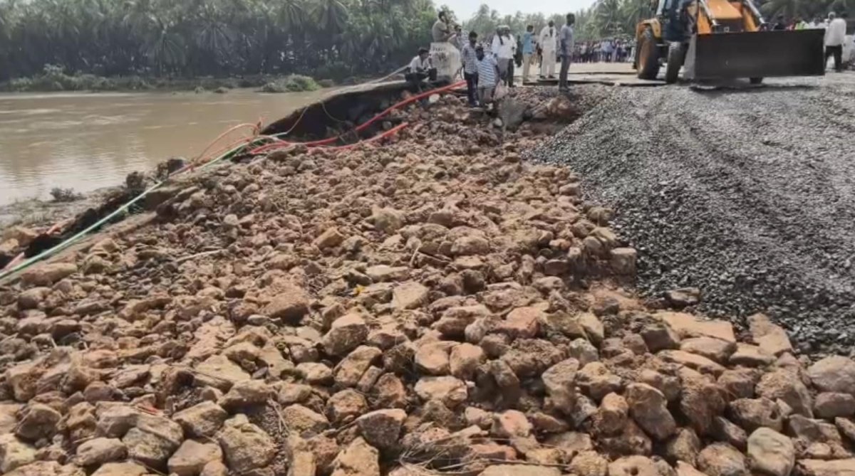 गुजरात में बारिश का कहर: जूनागढ़ में नेशनल हाईवे का हिस्सा बहा, सूरत में पुल के ऊपर से बहने लगी ताप्ती नदी