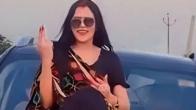इन्फ्लुएंसर निशा चौहान की चाकू से गोदकर हत्या, पुलिस मामले की जांच में जुटी 