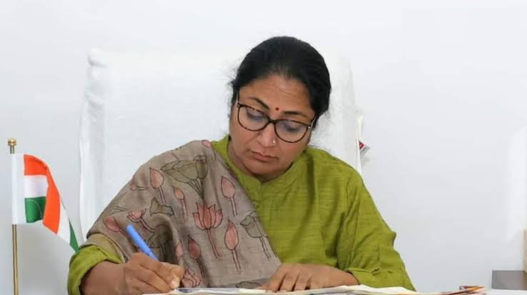 Delhi में 108 स्कूल असुरक्षित चिन्हित, 7 जल्द होंगे ध्वस्त, मुख्यमंत्री ने दिए सभी पुराने स्कूलों के ऑडिट के निर्देश